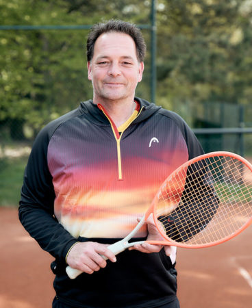 1997 übernahm er das Traineramt beim TC Hösel. Die 1. Herren spielte in der Bezirksklasse D. Mit Christoph ging es sportlich nicht nur nach oben (1.Verbandsliga, Herren30 Niederheinliga), sondern auch die Nachwuchstalente nahmen stetig zu.